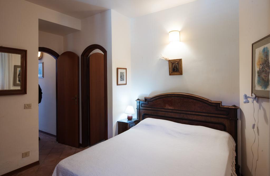 The Clock Houses Borgo Gallodoro Letojanni Exterior photo